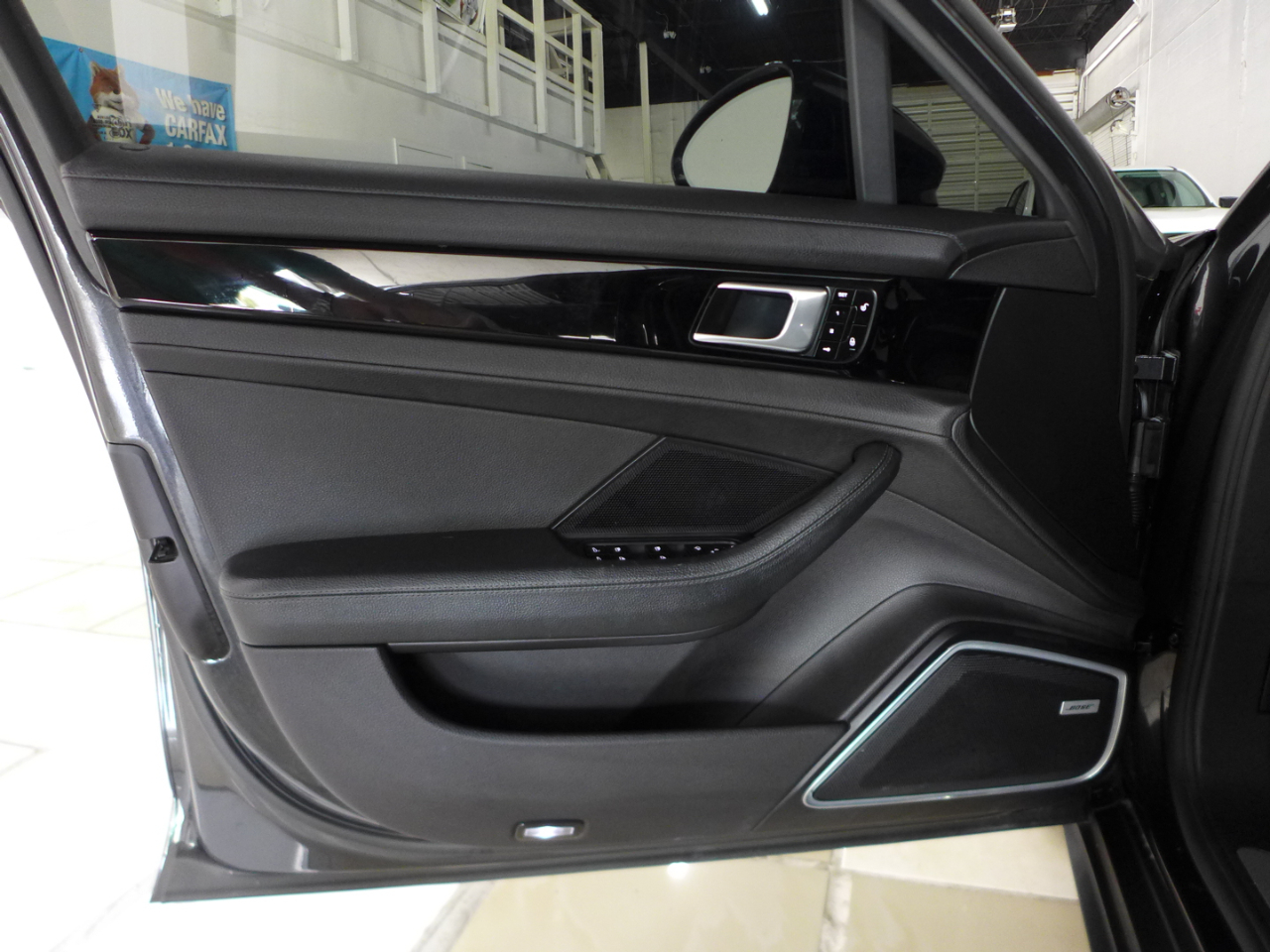 Porsche Panamera 4dr HB 2018