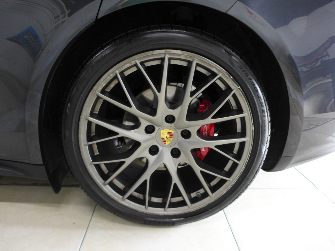 Porsche Panamera 4dr HB 2018