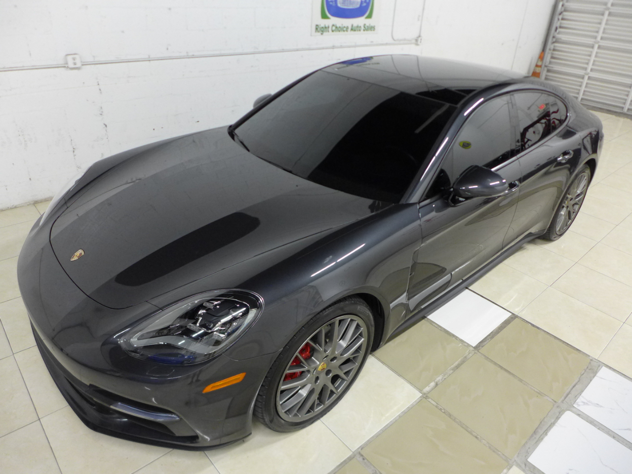 Porsche Panamera 4dr HB 2018