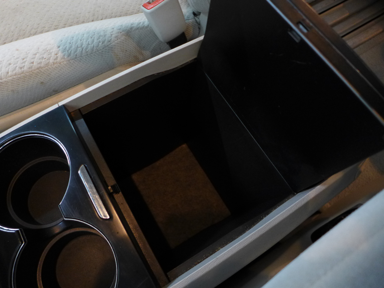 Toyota Sienna LE FWD 8-Passenger V6 2012