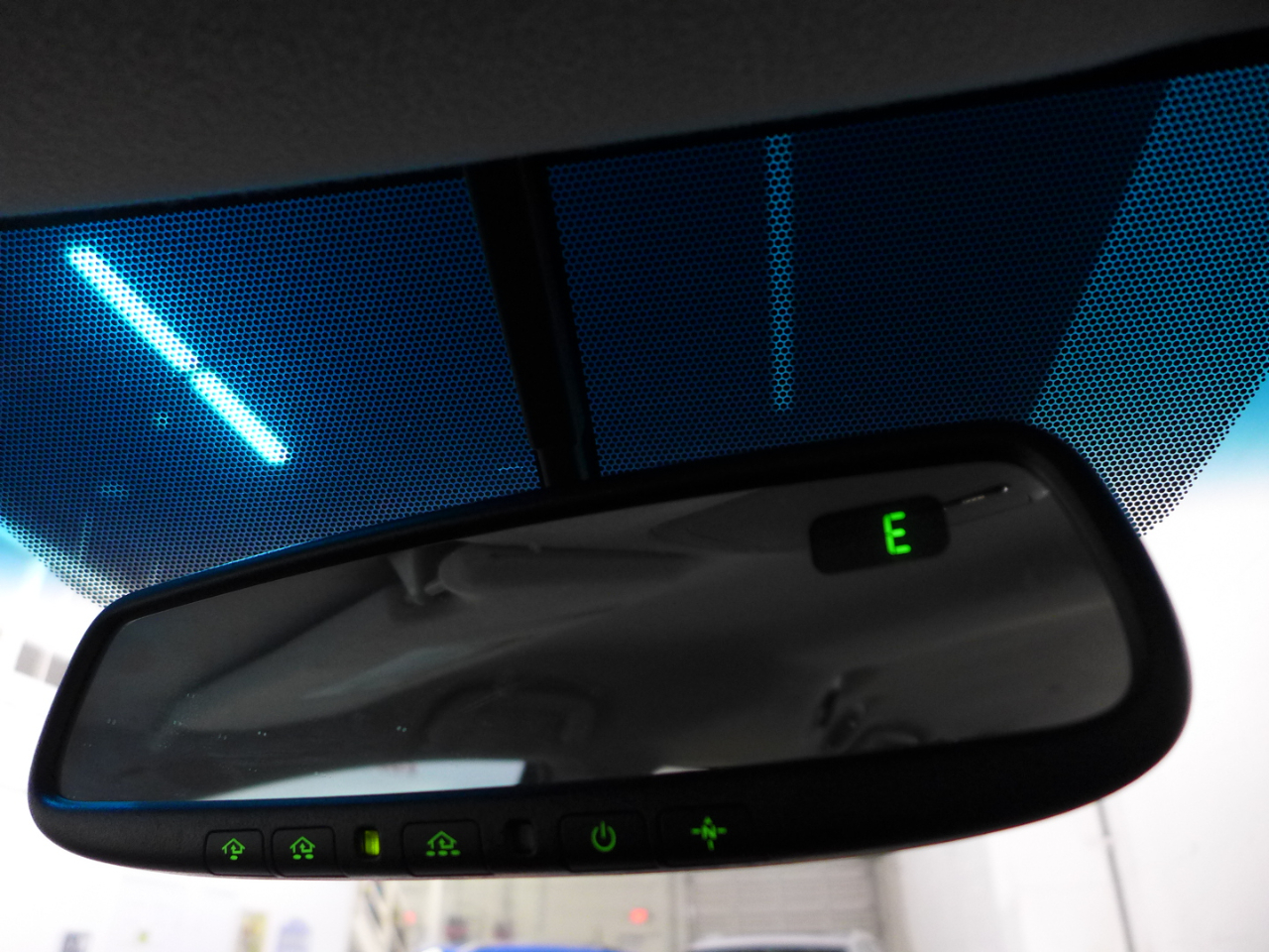 Toyota Sienna LE FWD 8-Passenger V6 2012