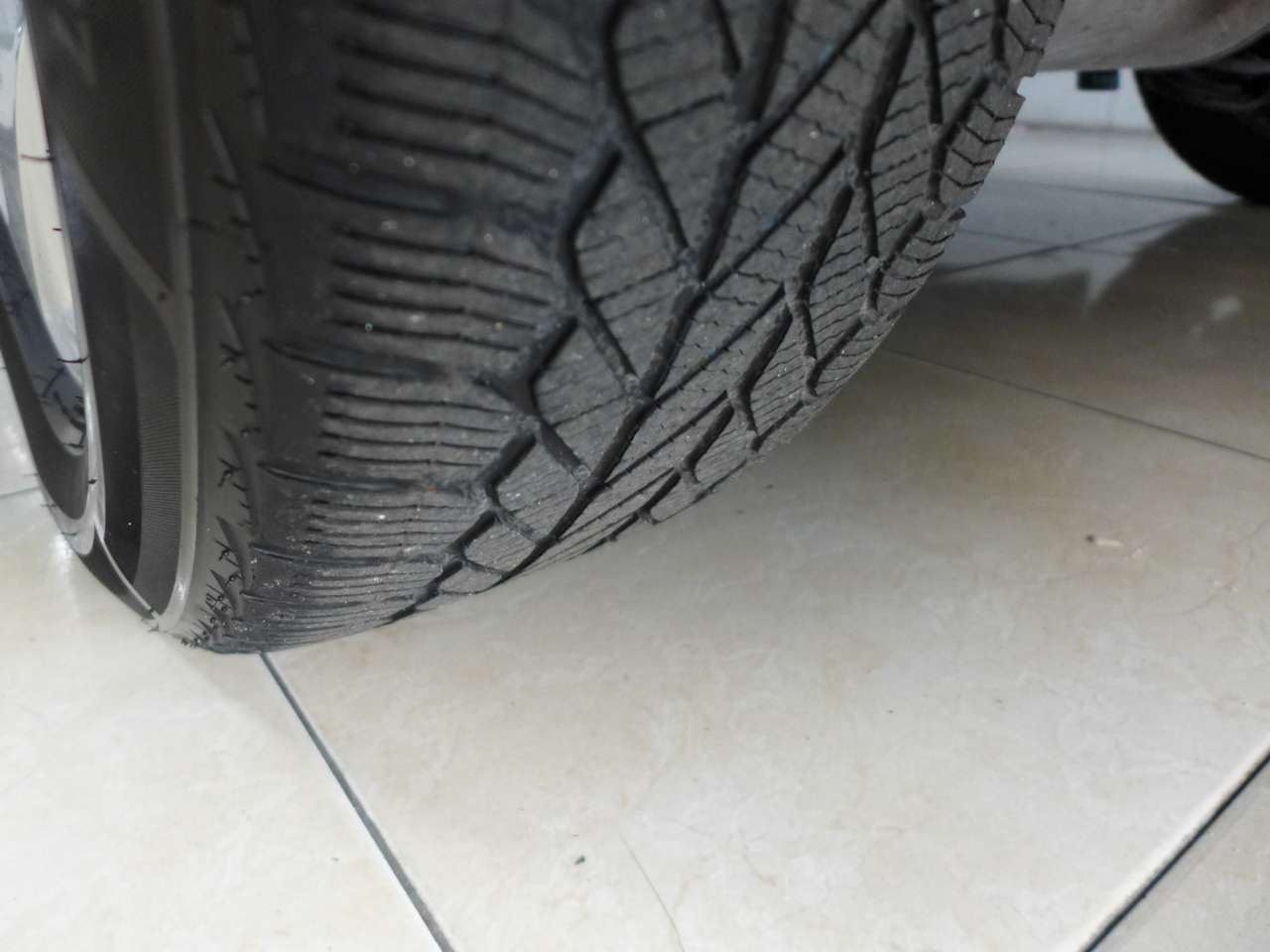 Toyota Sienna LE FWD 8-Passenger V6 2012