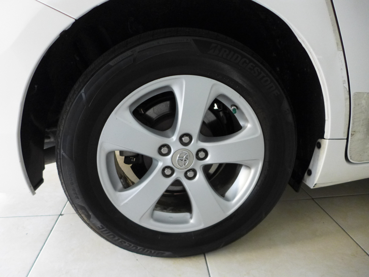 Toyota Sienna LE FWD 8-Passenger V6 2012