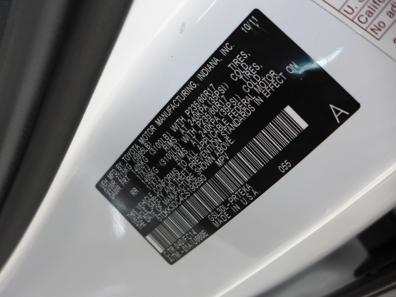 Toyota Sienna LE FWD 8-Passenger V6 2012