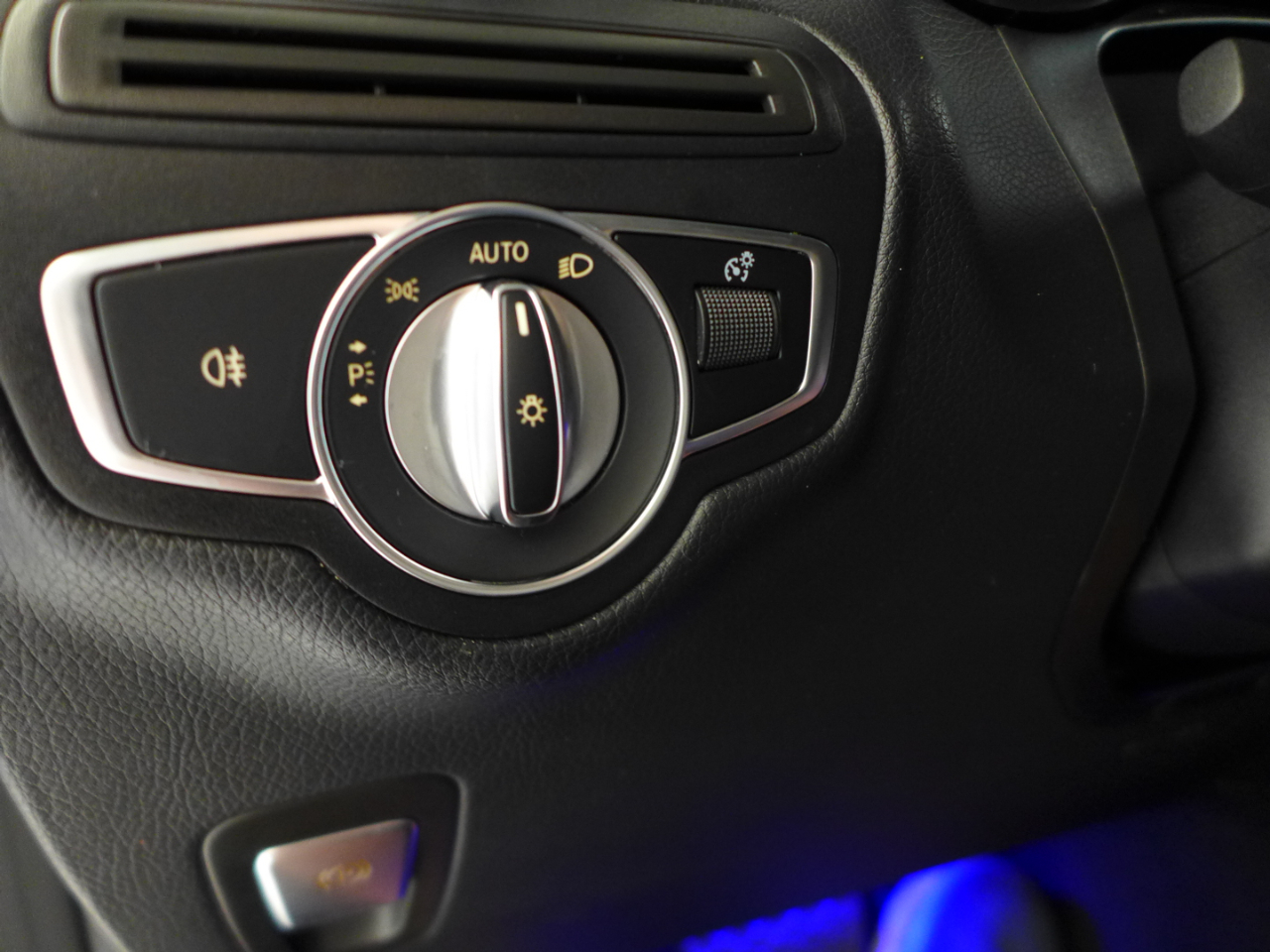 Mercedes-Benz GLC-Class GLC300 2020