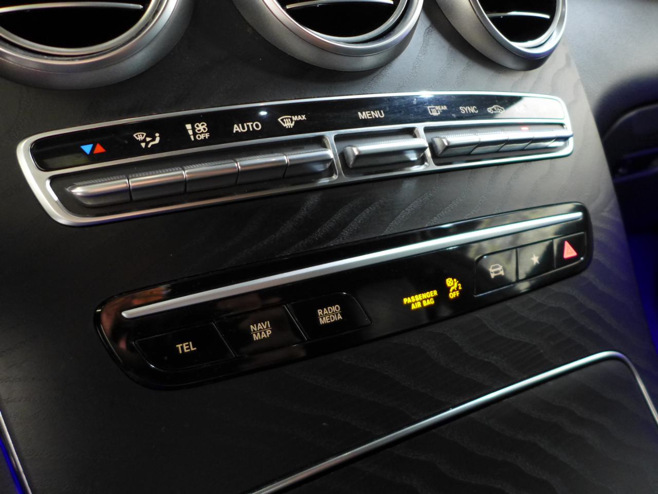 Mercedes-Benz GLC-Class GLC300 2020