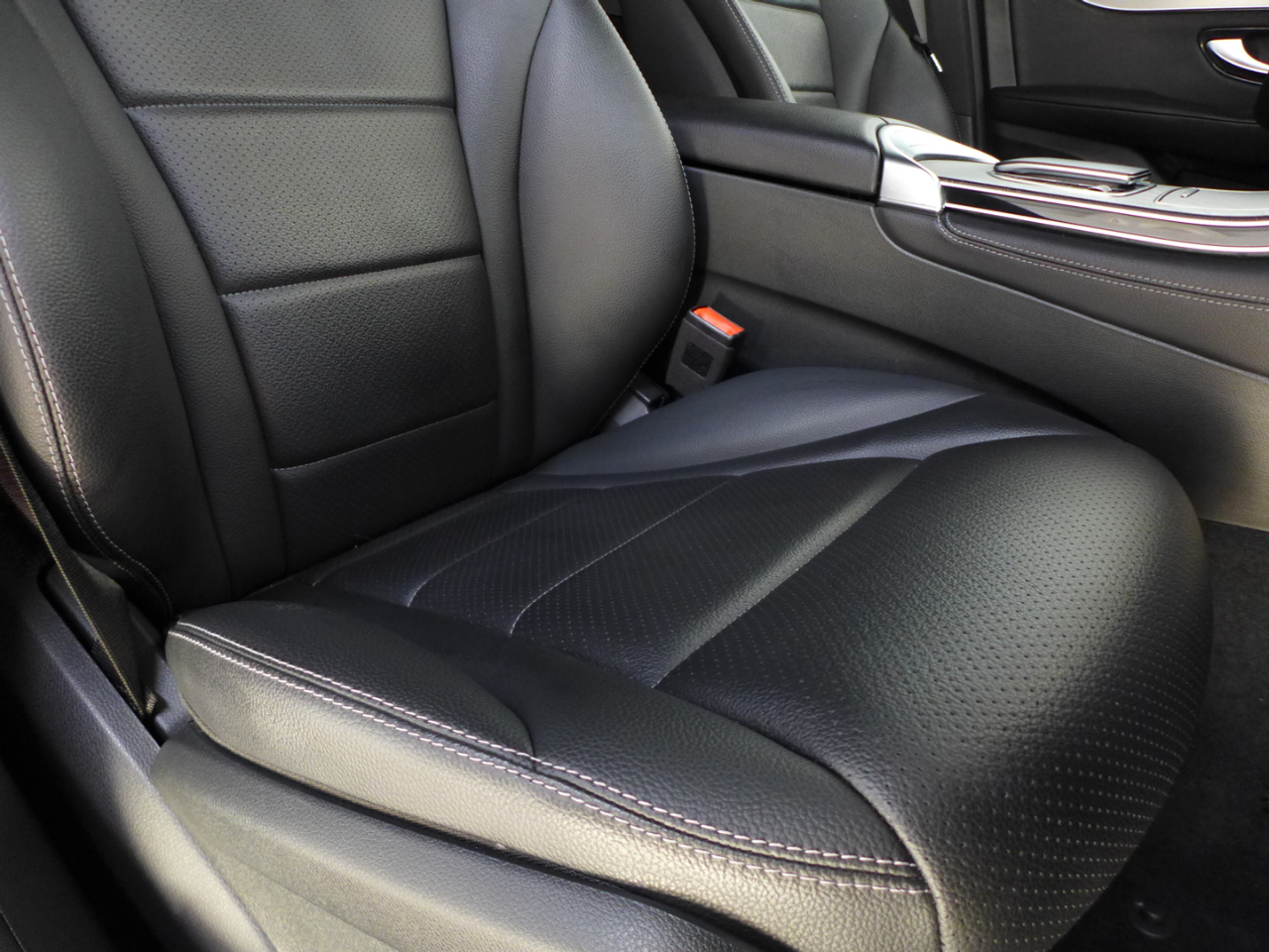 Mercedes-Benz GLC-Class GLC300 2020