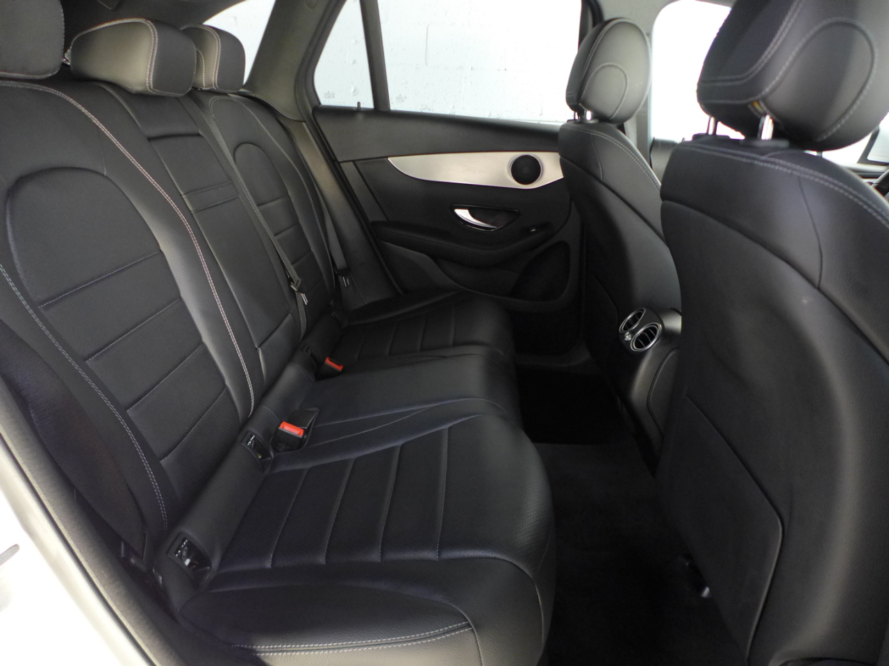 Mercedes-Benz GLC-Class GLC300 2020