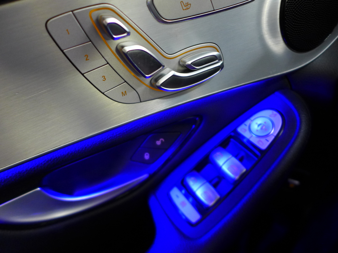 Mercedes-Benz GLC-Class GLC300 2020