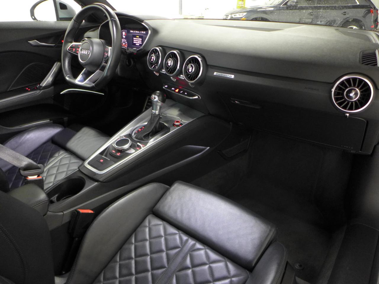 Audi TT 2.0T Coupe quattro 2016