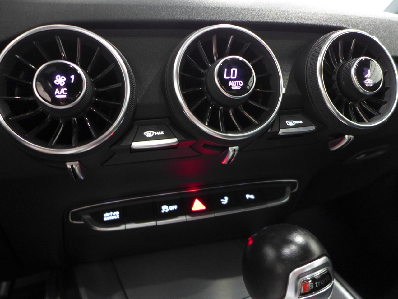 Audi TT 2.0T Coupe quattro 2016