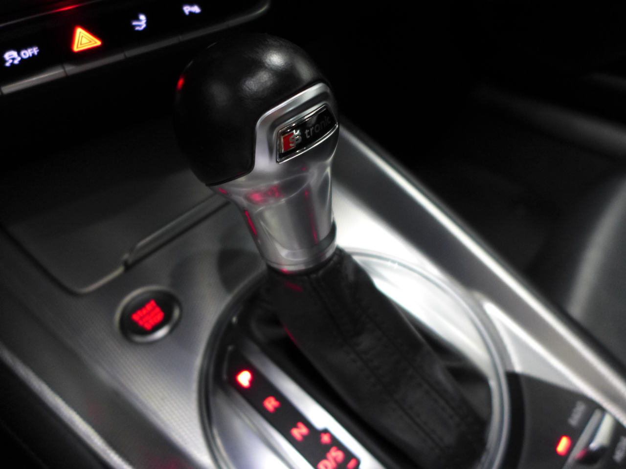 Audi TT 2.0T Coupe quattro 2016