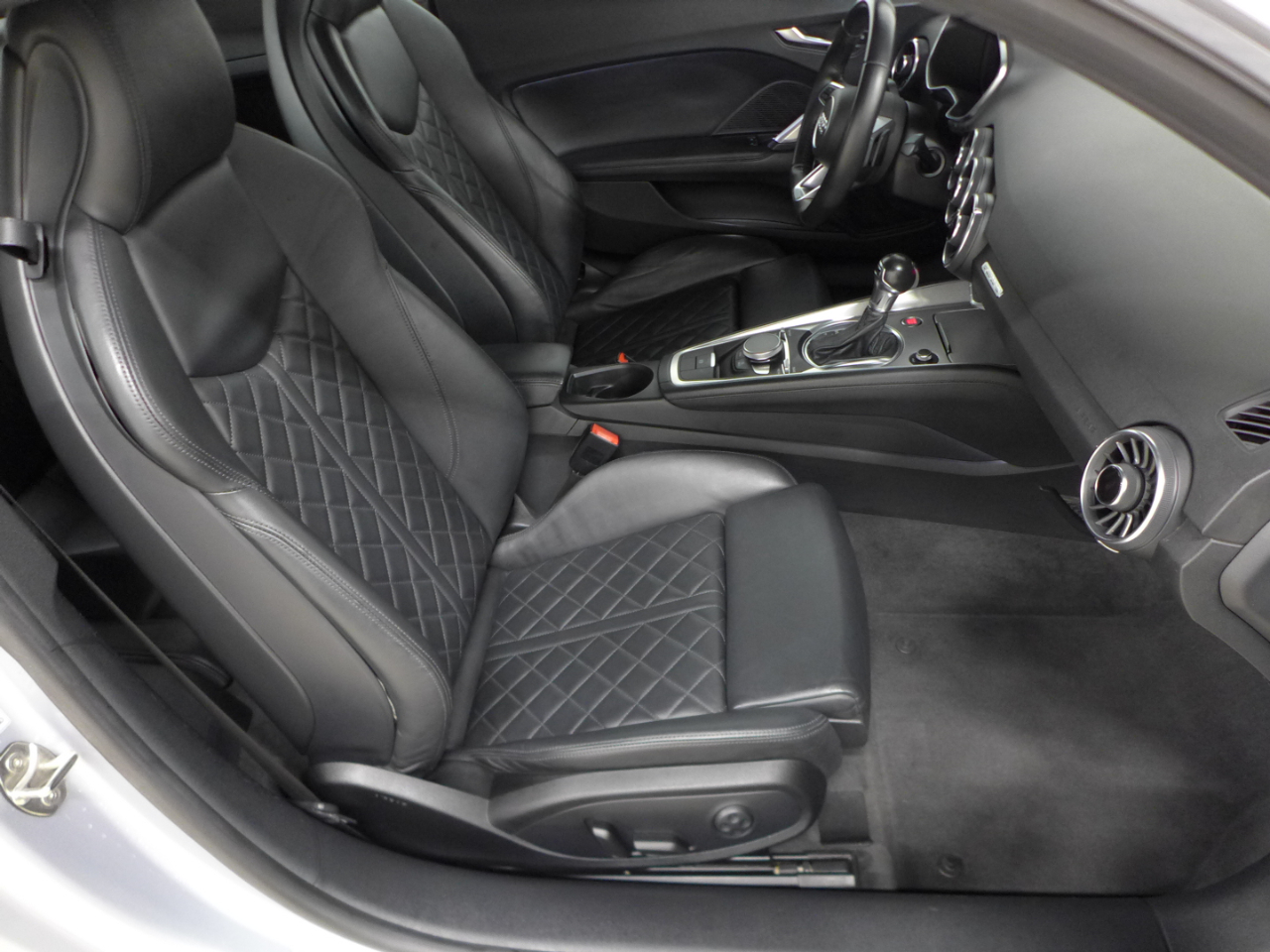 Audi TT 2.0T Coupe quattro 2016