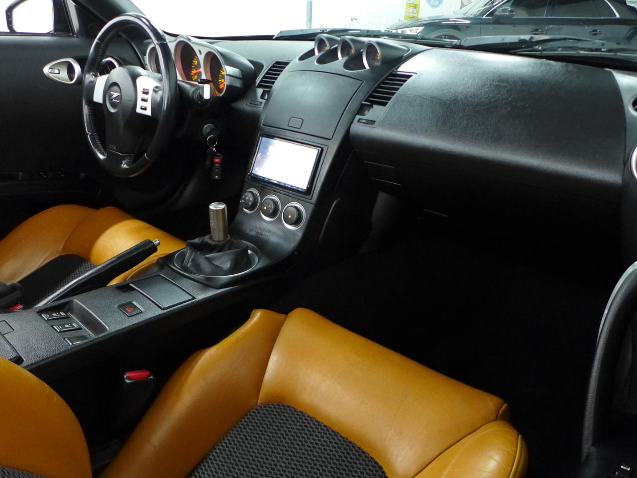 Nissan 350Z Touring Roadster 2005