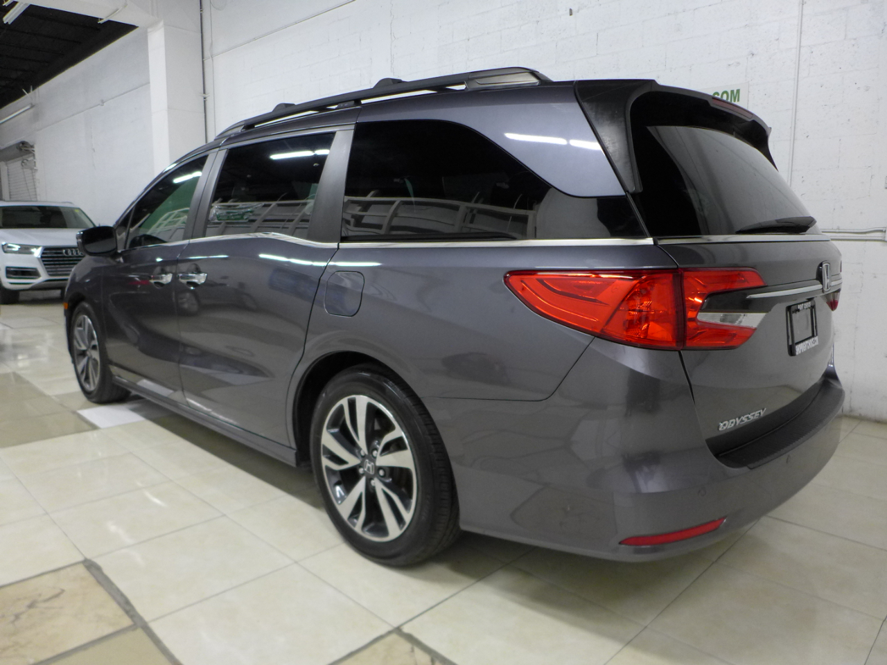 Honda Odyssey Touring 2021