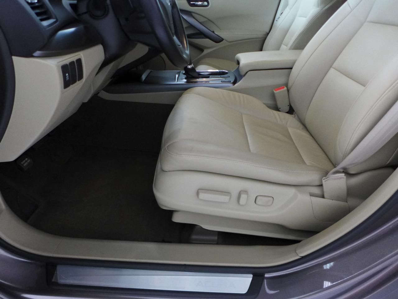 Acura RDX 6-Spd AT 2013