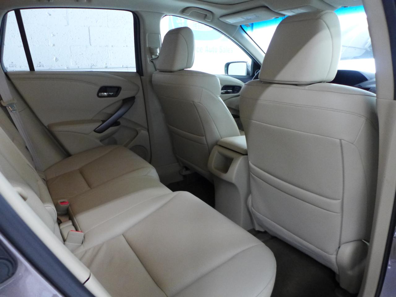 Acura RDX 6-Spd AT 2013