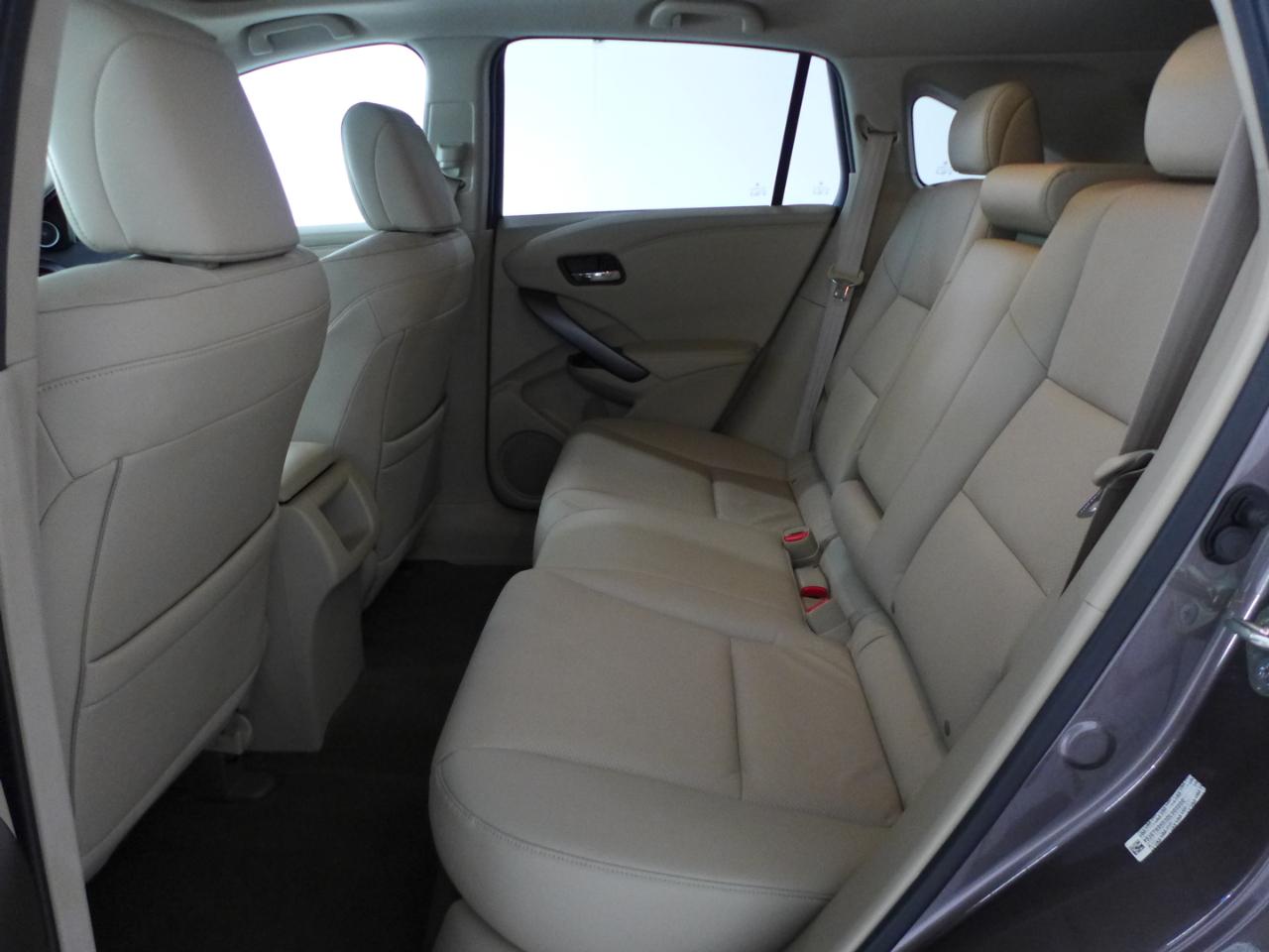 Acura RDX 6-Spd AT 2013