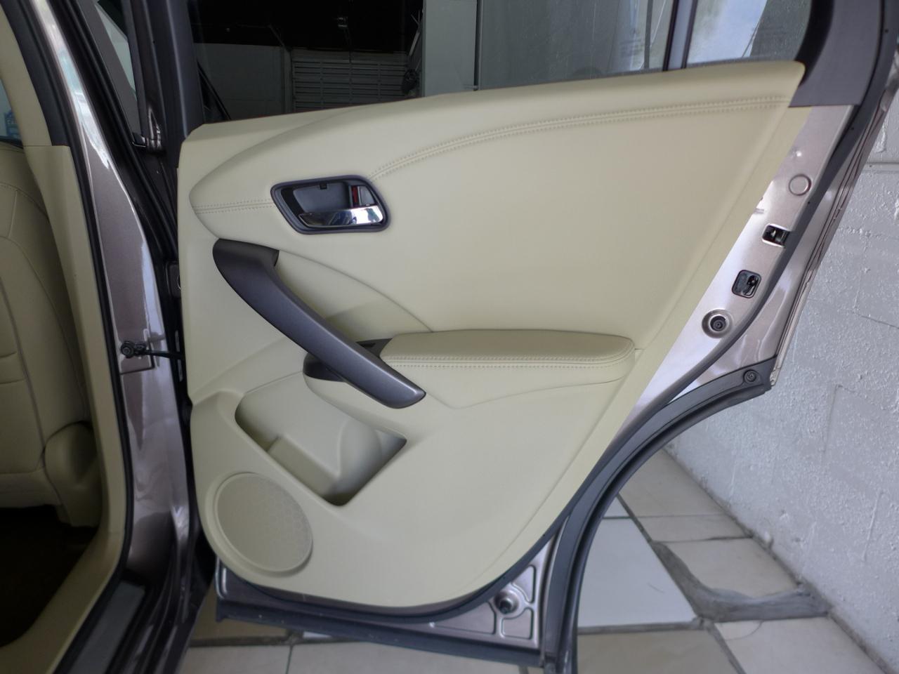 Acura RDX 6-Spd AT 2013