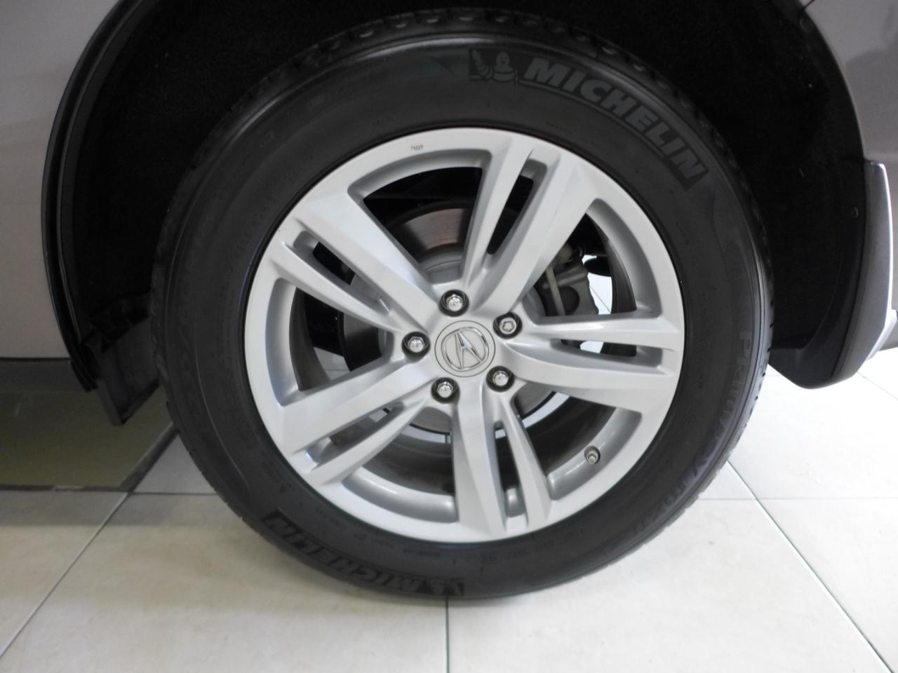 Acura RDX 6-Spd AT 2013