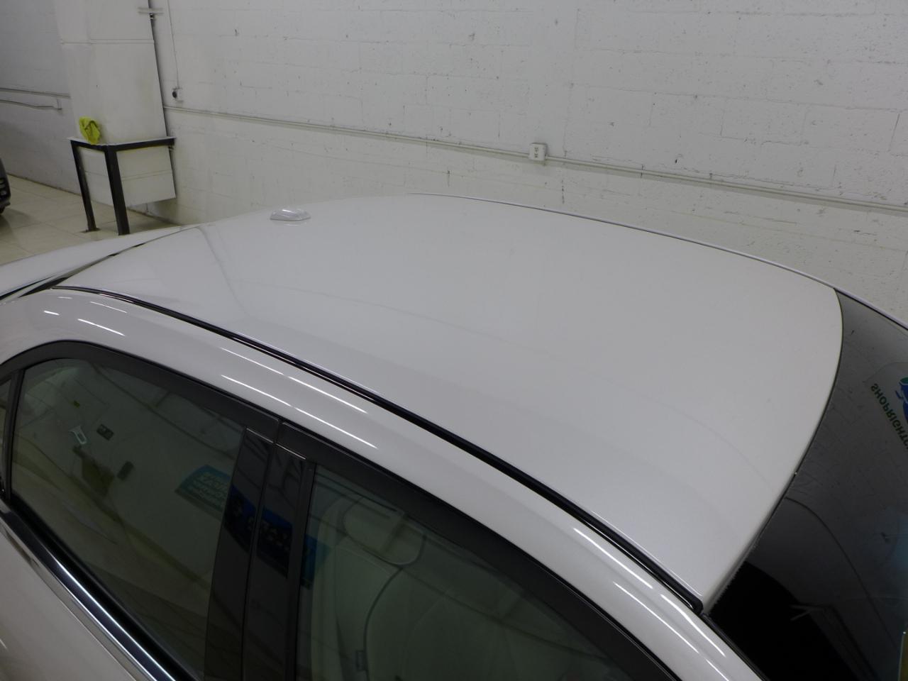 Lincoln MKZ FWD 2011