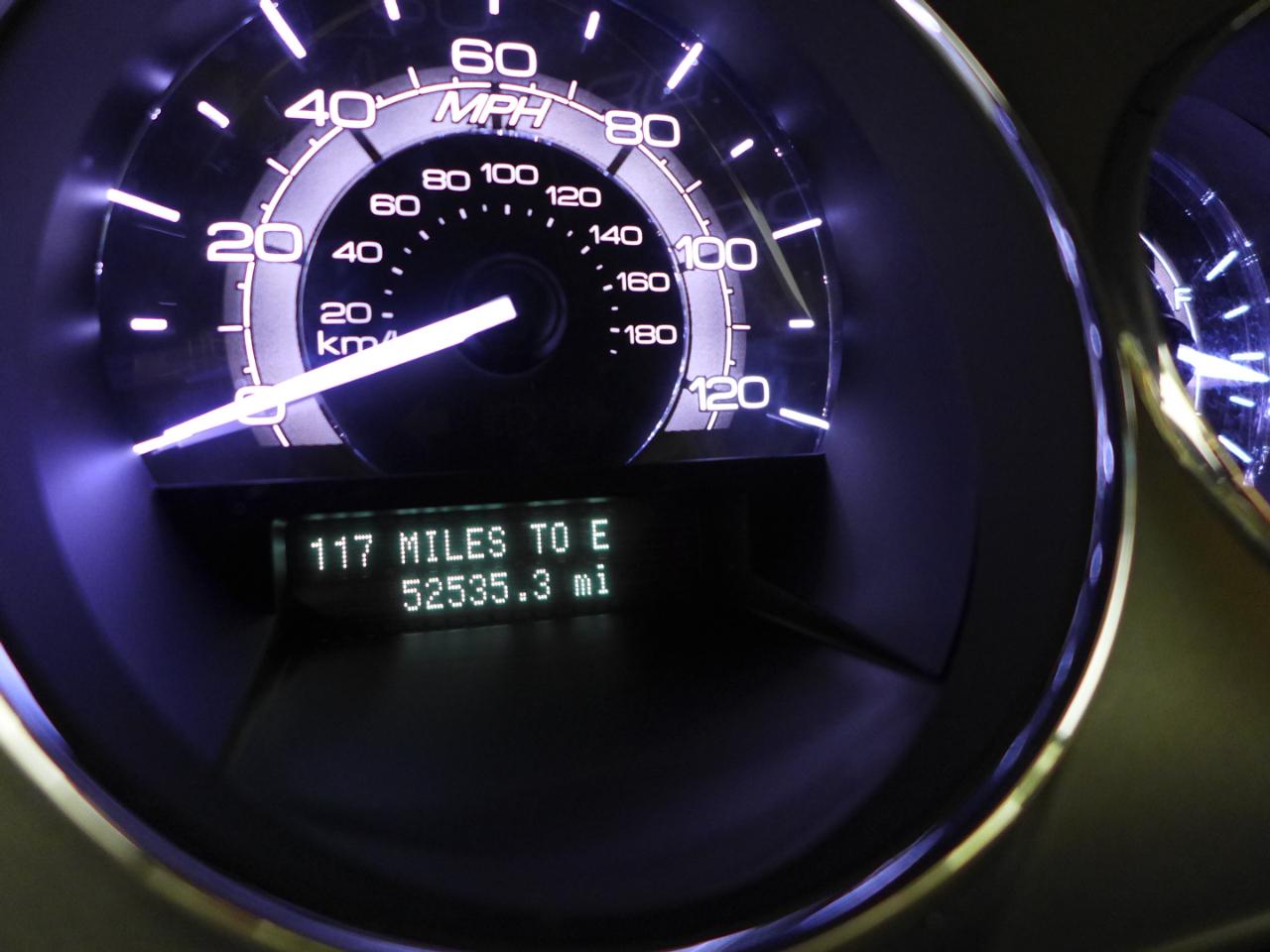 Lincoln MKZ FWD 2011