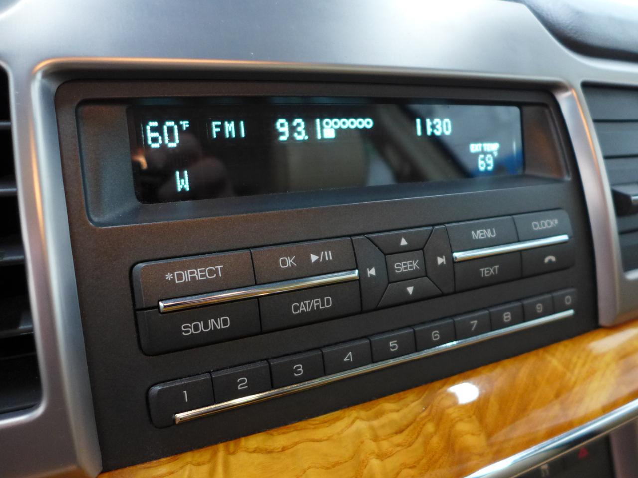 Lincoln MKZ FWD 2011