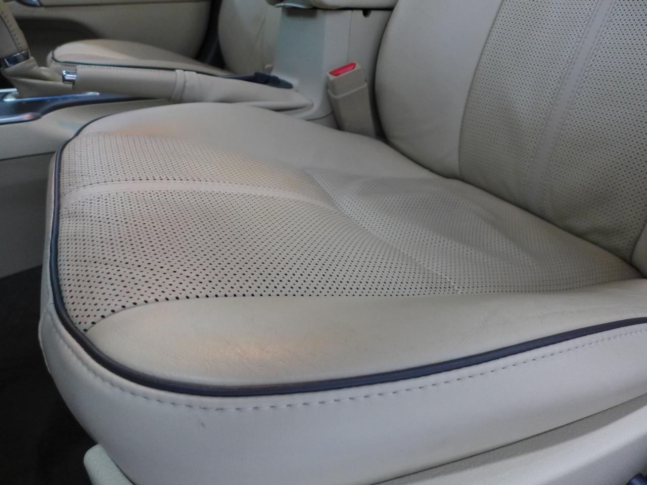 Lincoln MKZ FWD 2011