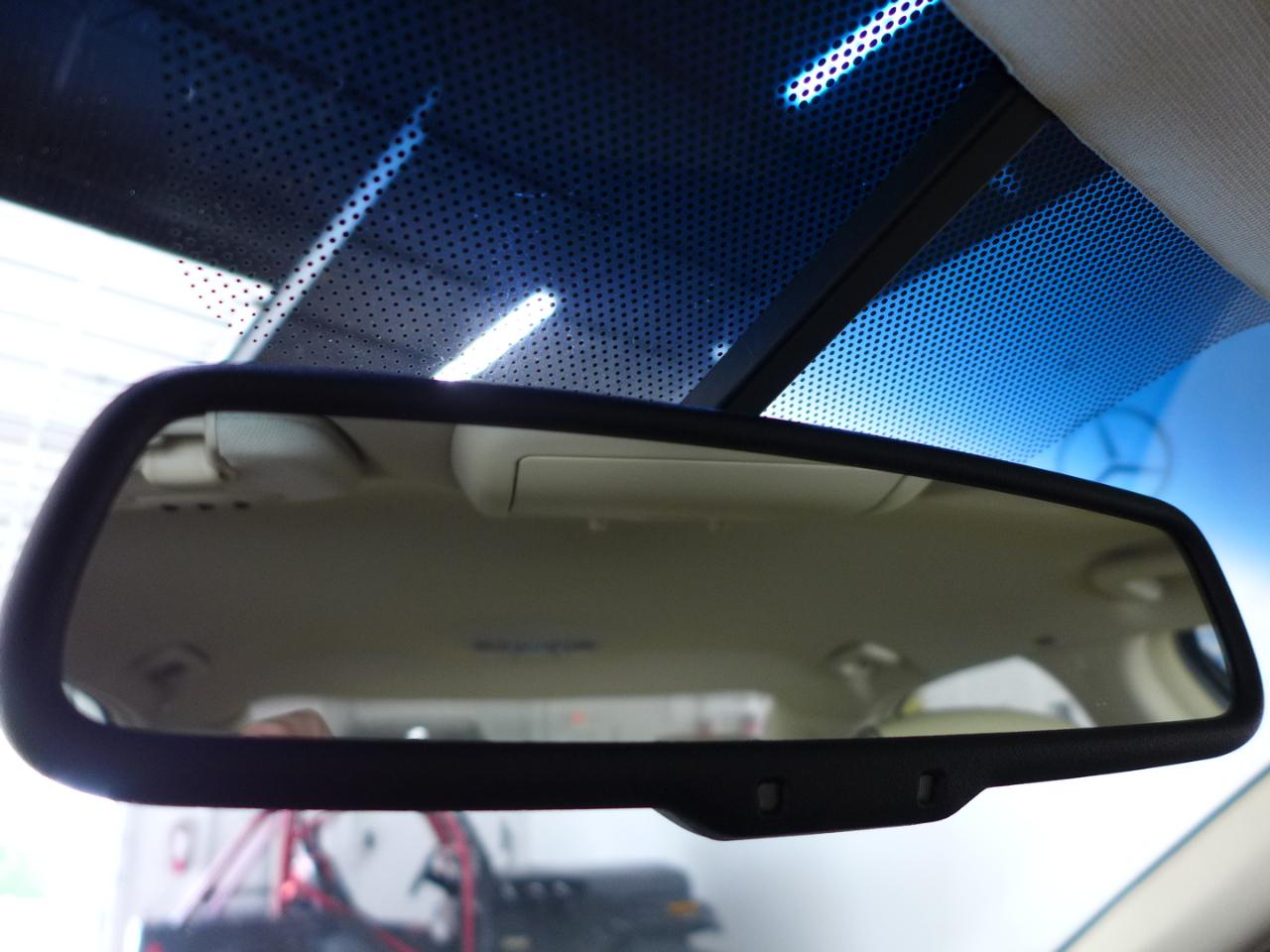 Lincoln MKZ FWD 2011