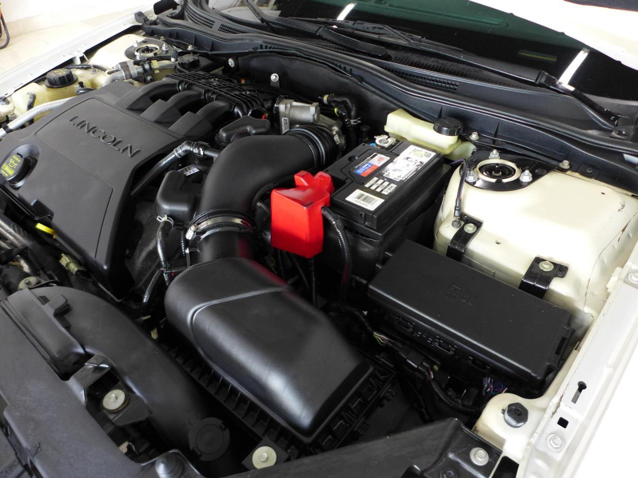 Lincoln MKZ FWD 2011