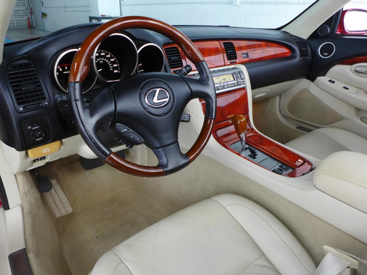 Lexus SC 430 Convertible 2006