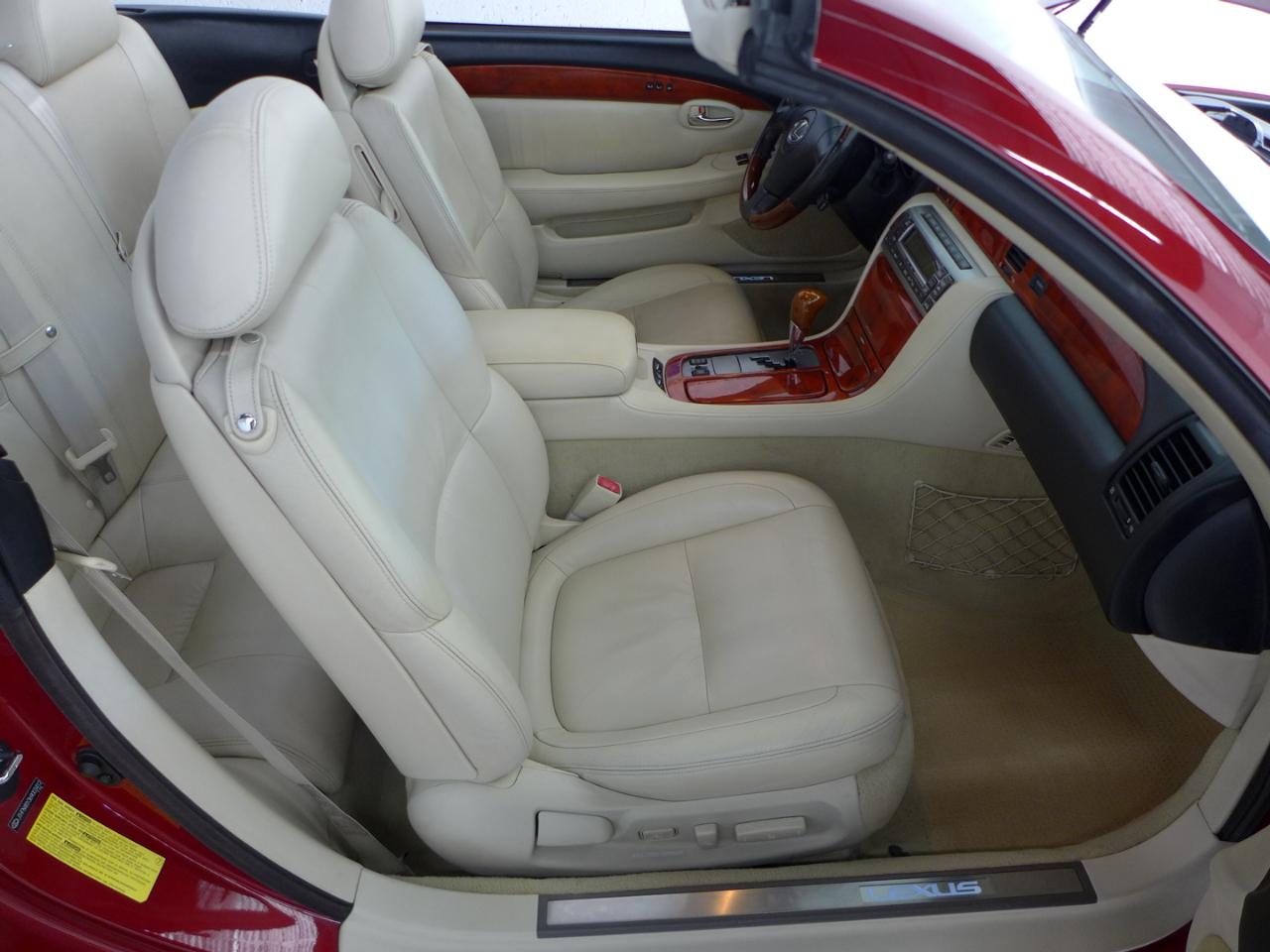 Lexus SC 430 Convertible 2006