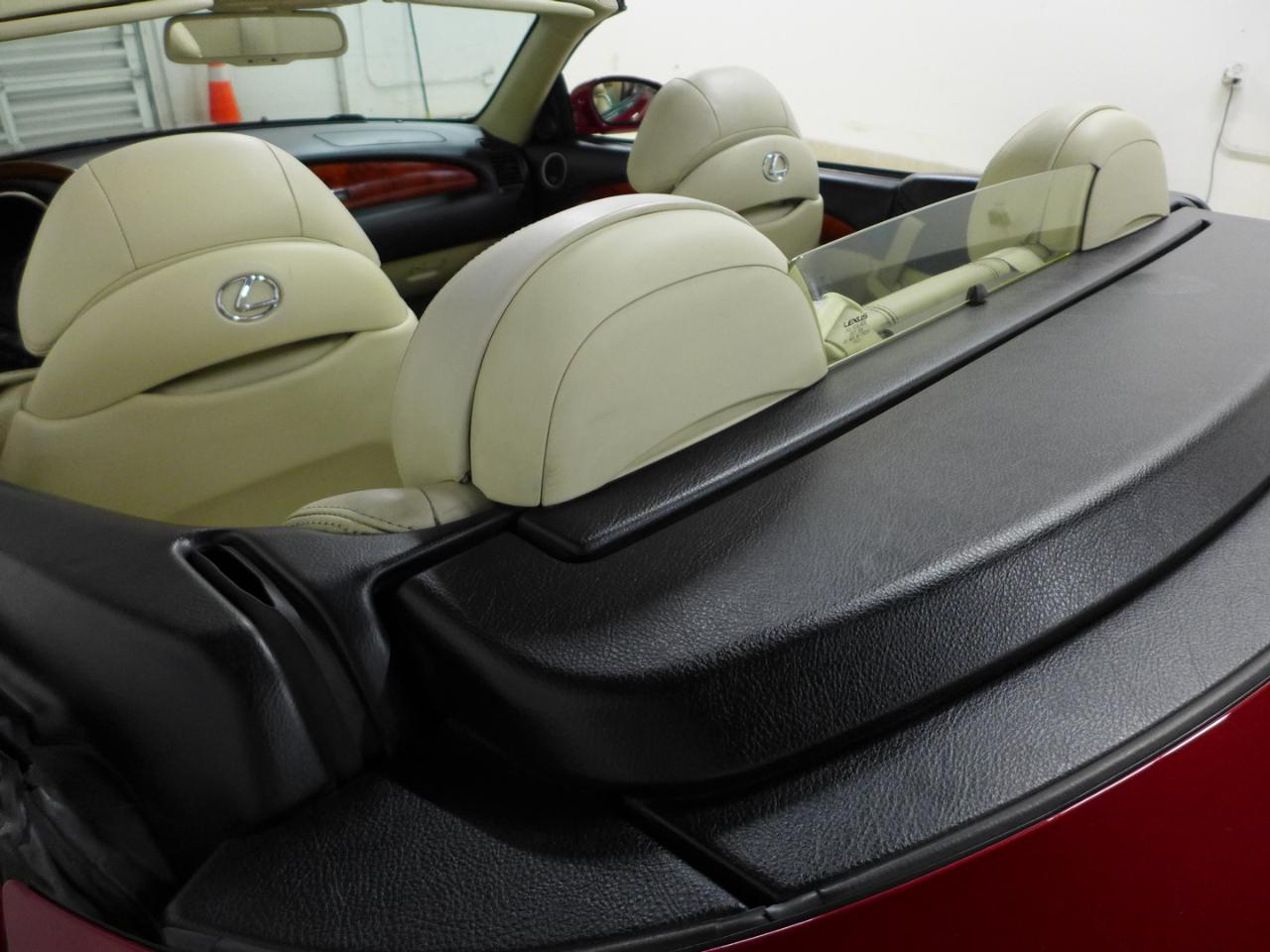 Lexus SC 430 Convertible 2006