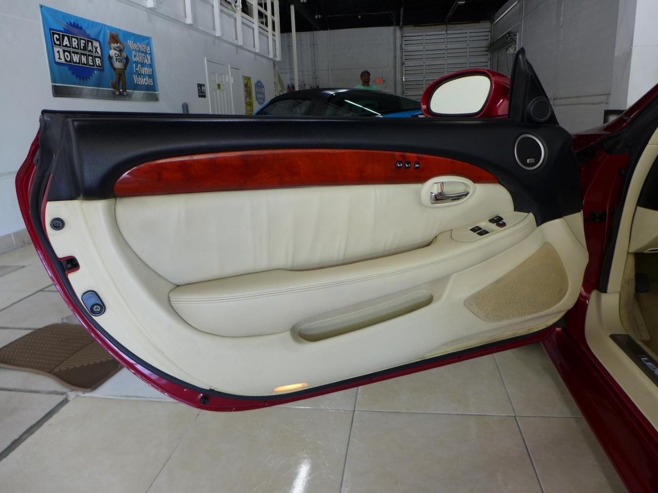 Lexus SC 430 Convertible 2006