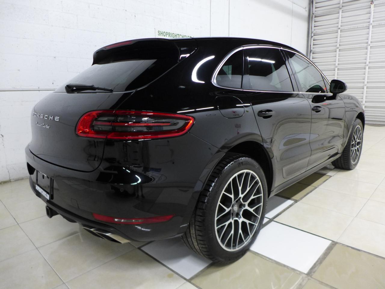Porsche Macan Turbo 2017