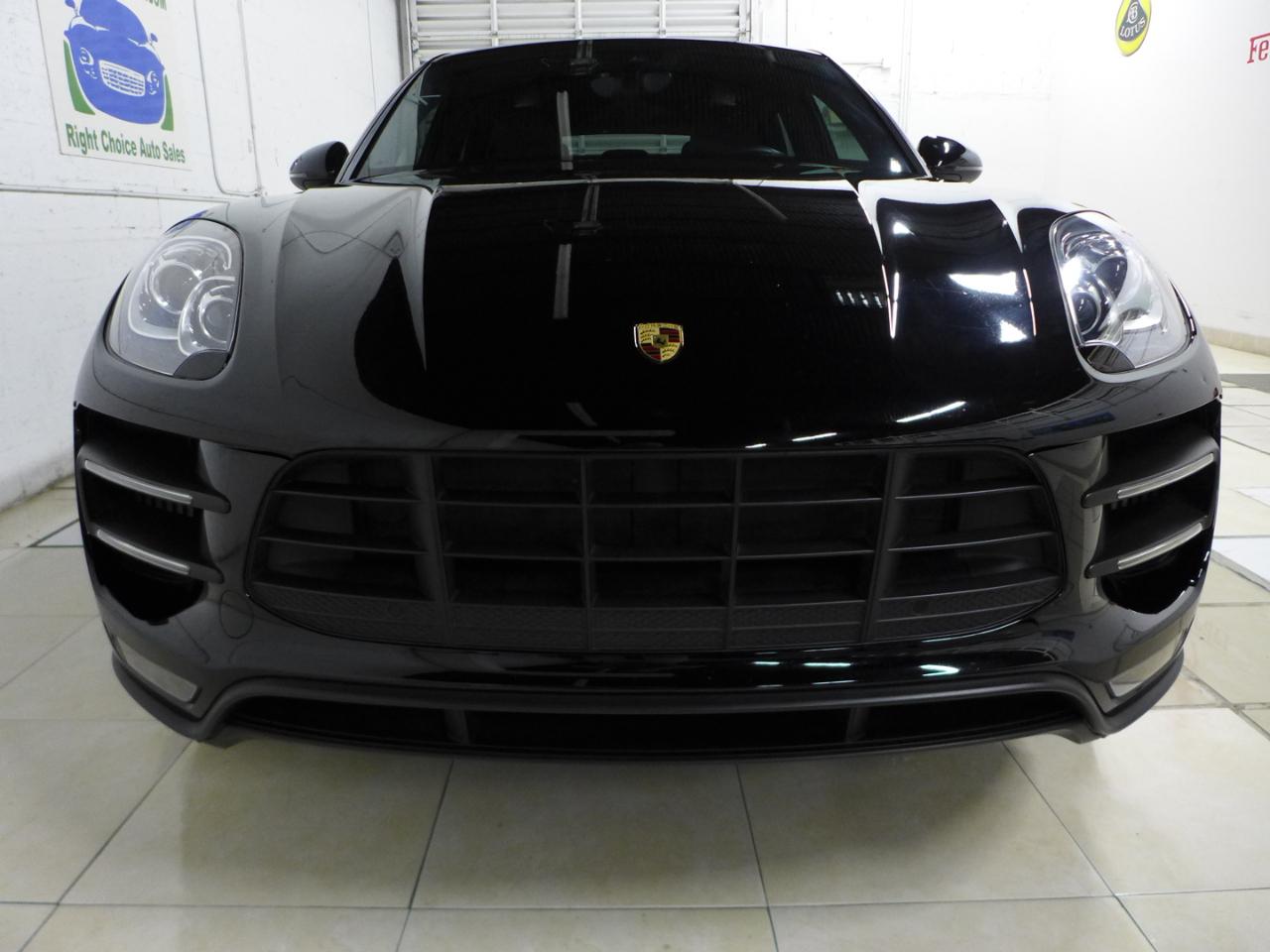 Porsche Macan Turbo 2017