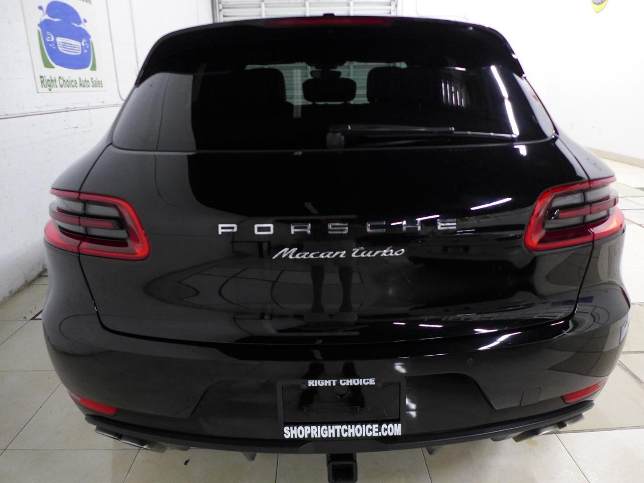 Porsche Macan Turbo 2017