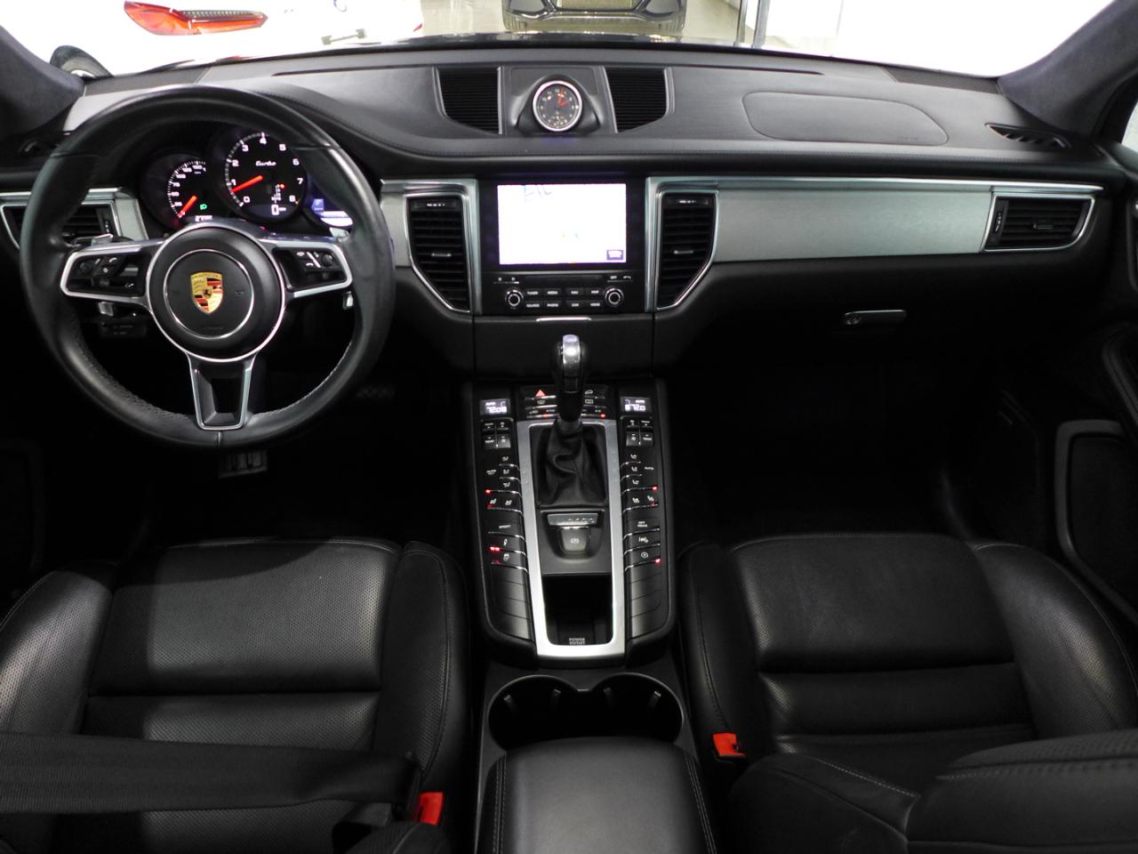 Porsche Macan Turbo 2017