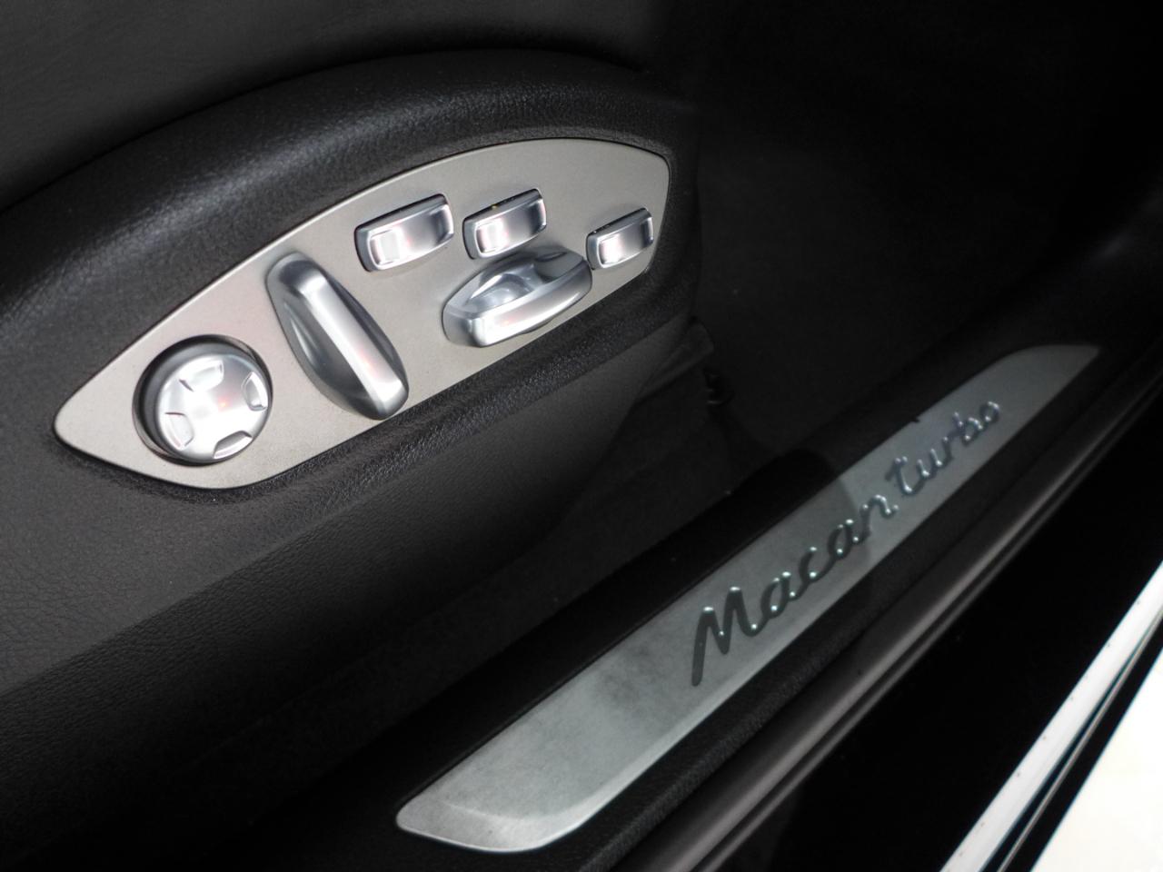 Porsche Macan Turbo 2017