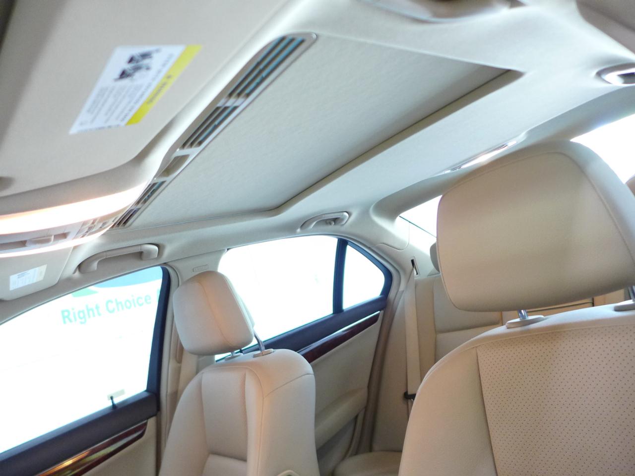 Mercedes-Benz C-Class C300 4MATIC Luxury Sedan 2009