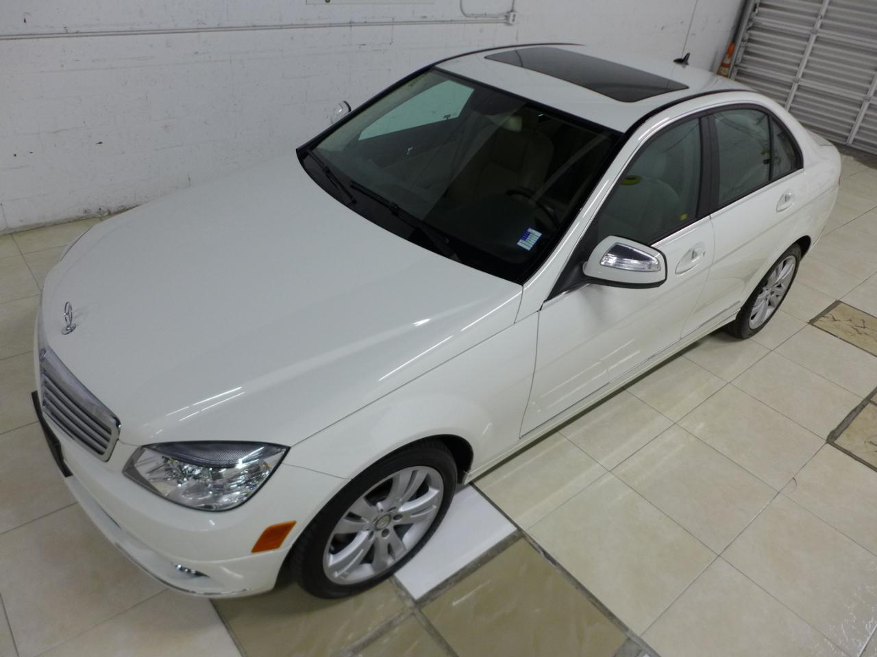 Mercedes-Benz C-Class C300 4MATIC Luxury Sedan 2009