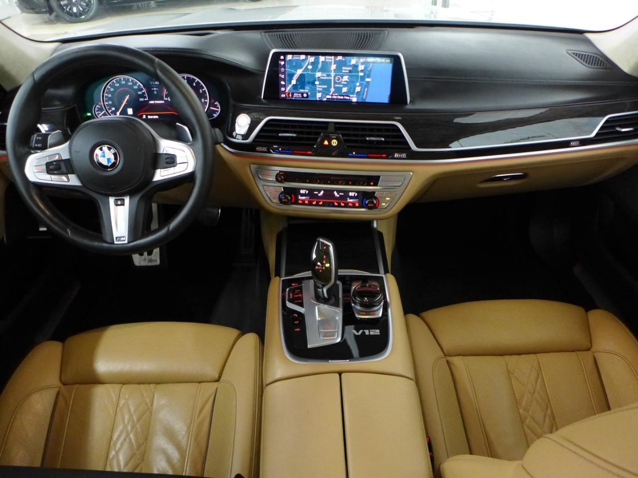 BMW 7-Series M760i xDrive 2019