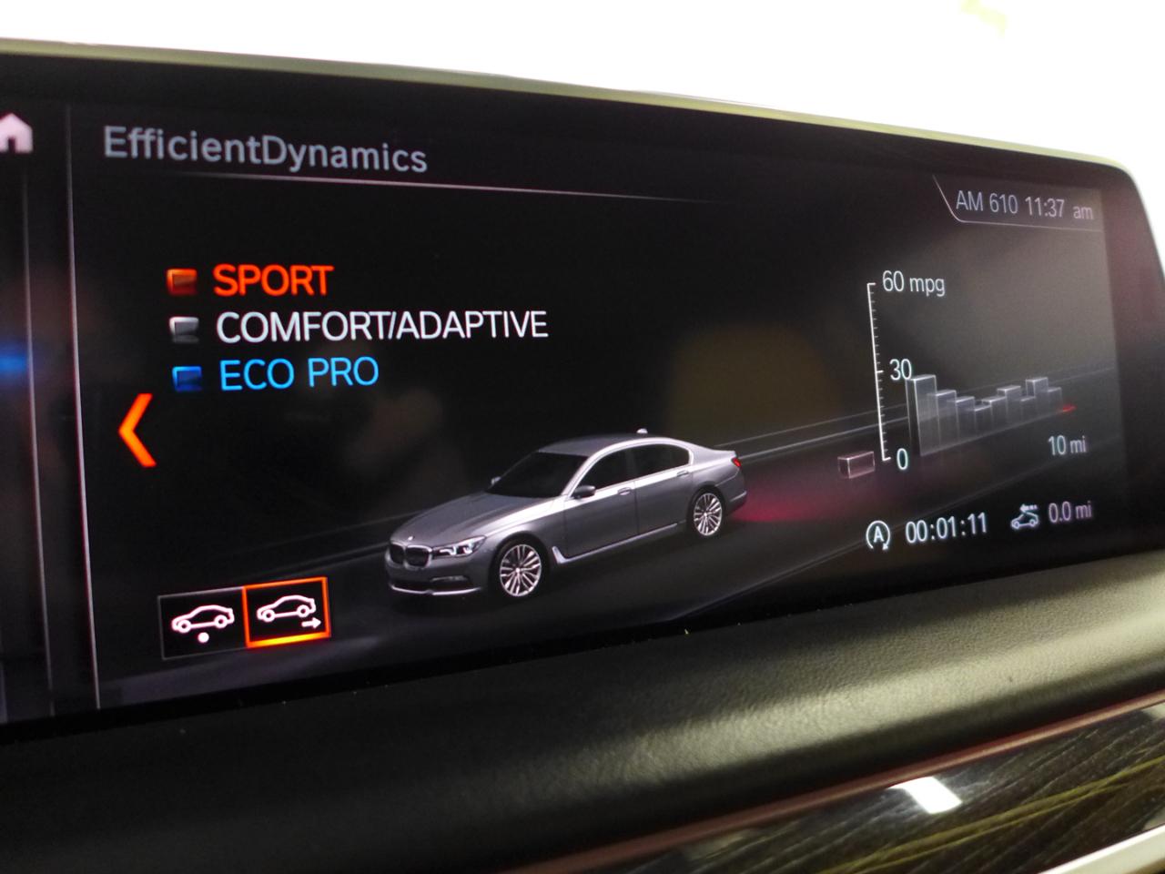 BMW 7-Series M760i xDrive 2019