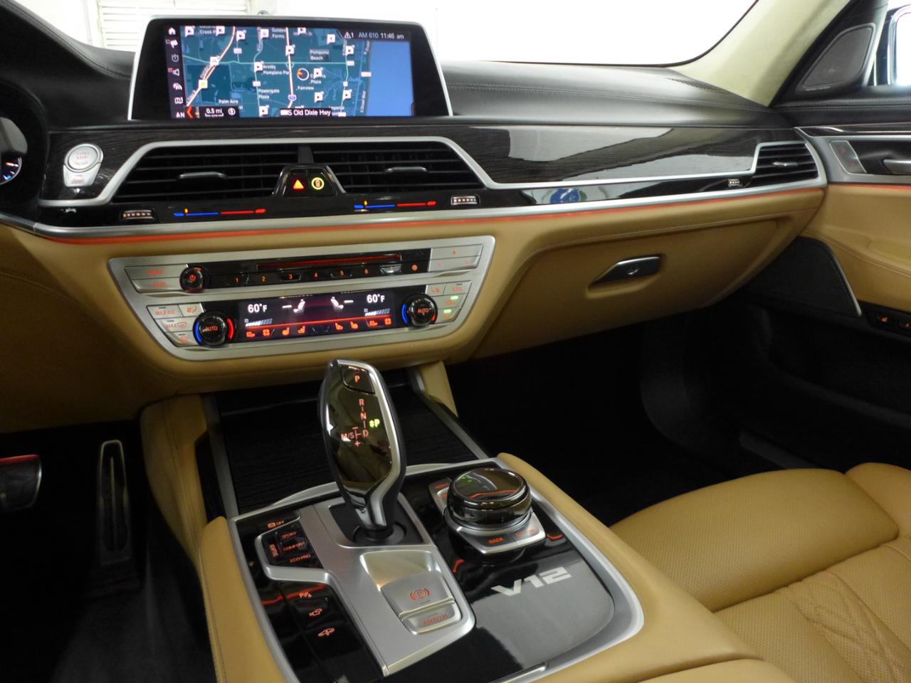 BMW 7-Series M760i xDrive 2019