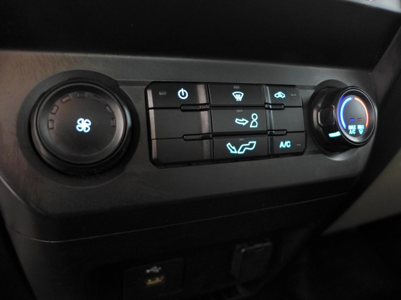 Ford F-150 XL 8-ft. Bed 2WD 2019