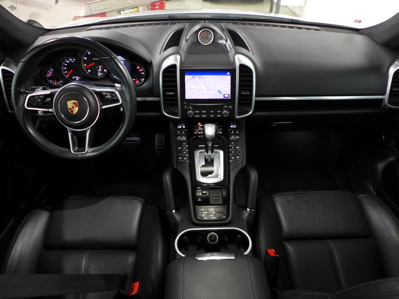 Porsche Cayenne Platinum Edition AWD 2017