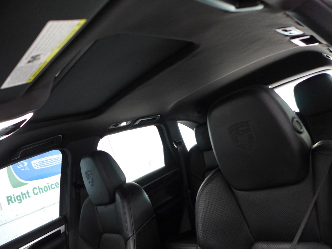Porsche Cayenne Platinum Edition AWD 2017