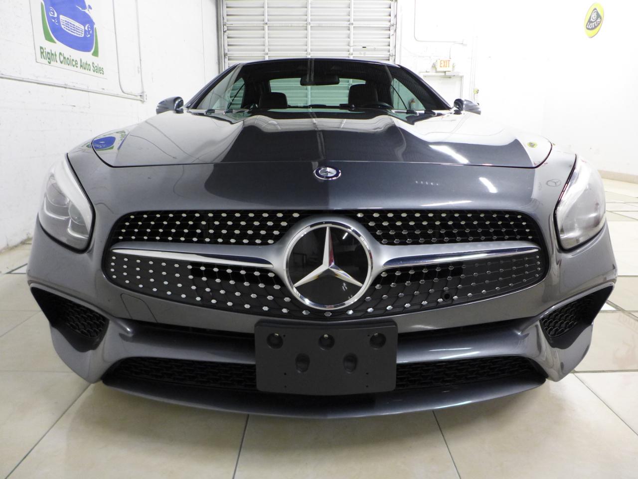 Mercedes-Benz SL-Class SL550 2017