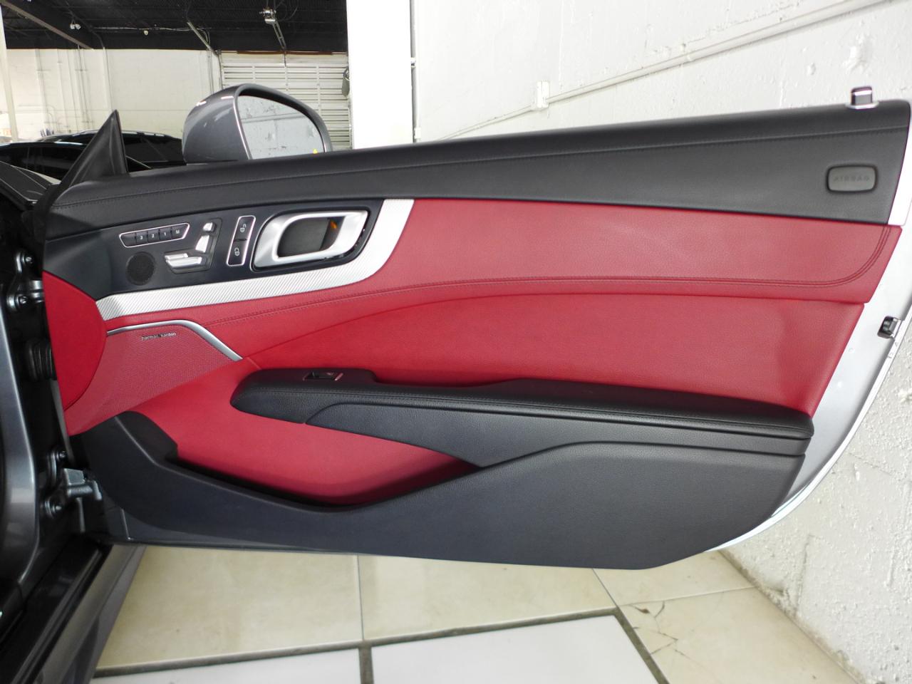 Mercedes-Benz SL-Class SL550 2017