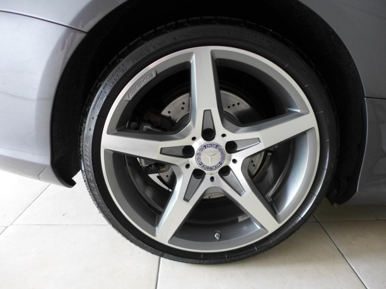 Mercedes-Benz SL-Class SL550 2017